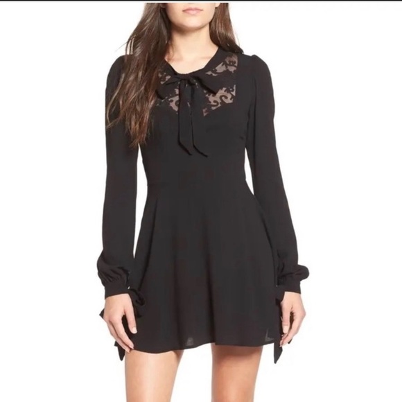 🍋NWT For Love & Lemons Ellery Black
Mini Dress Size XS - Picture 5 of 9